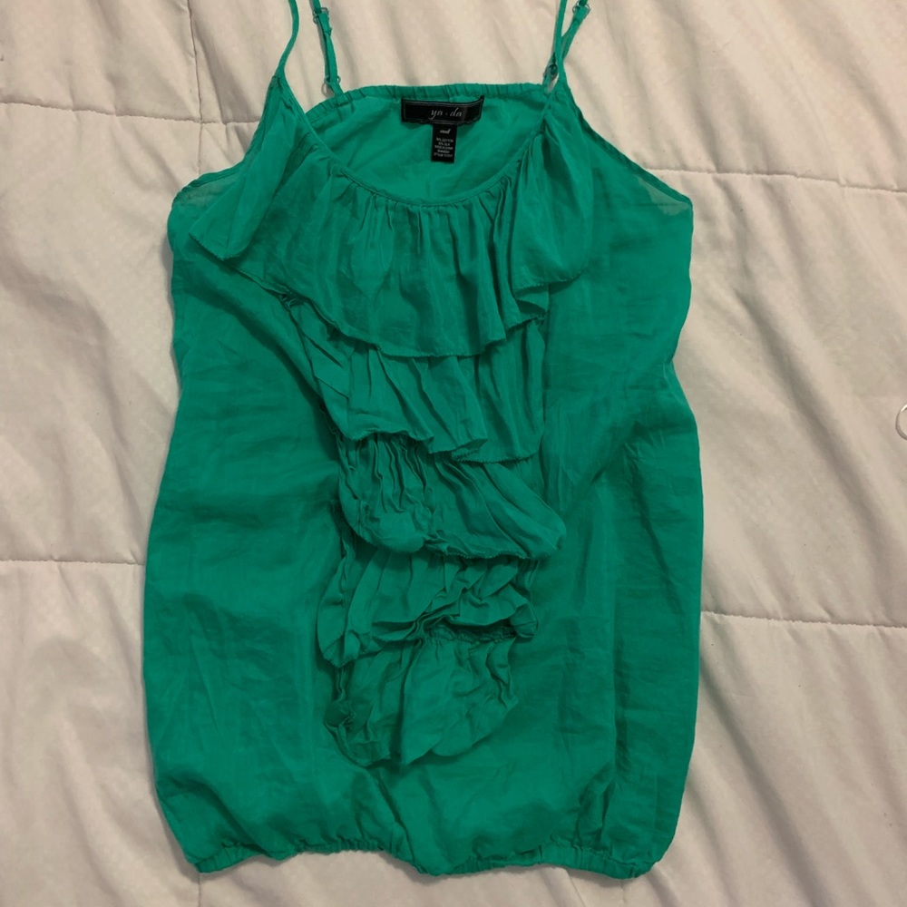 Adjustable straps ruffle front tank